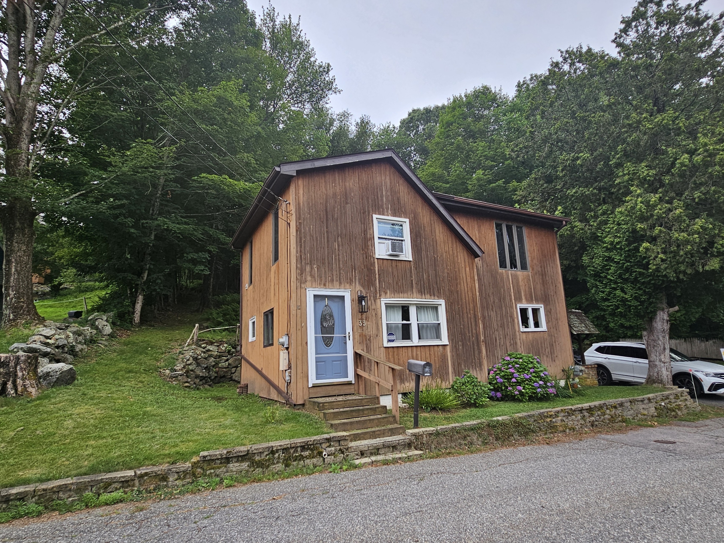 33 Tanner Avenue Norwich CT 06360