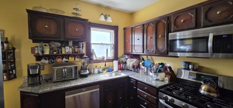 28 Perkins Avenue Norwich CT 06360