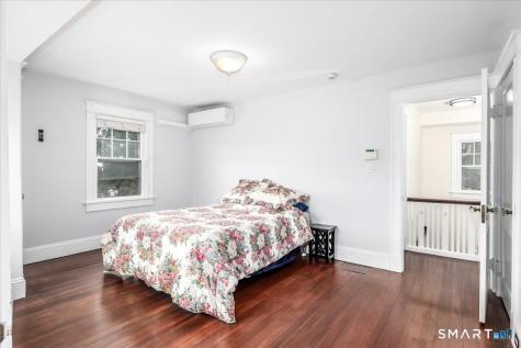 7 Treadwell Avenue New Milford CT 06776