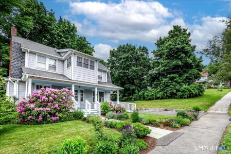 7 Treadwell Avenue New Milford CT 06776
