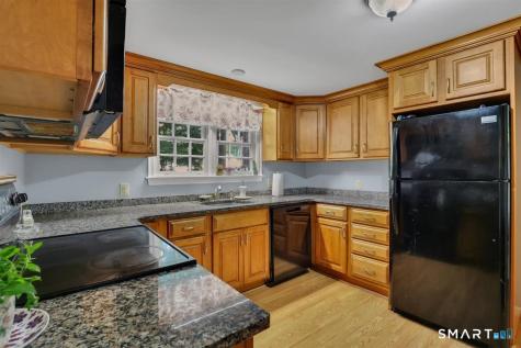 18 Welles Drive Newington CT 06111
