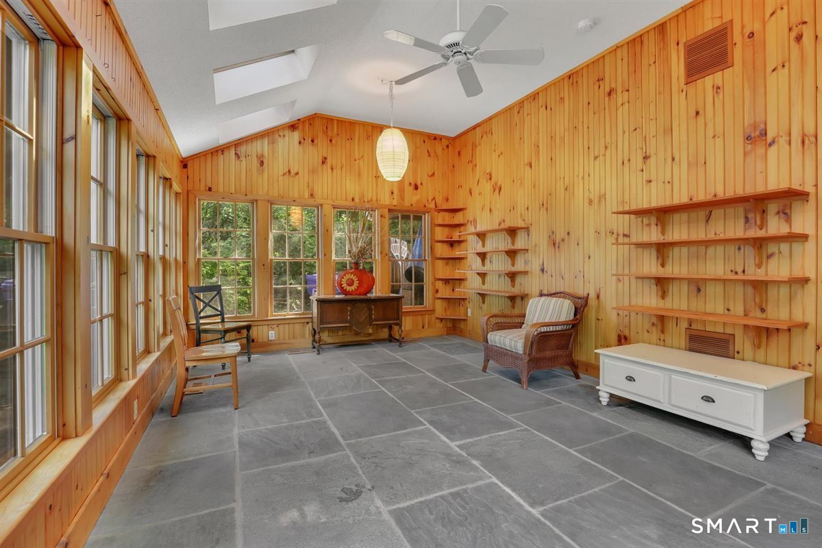 18 Welles Drive Newington CT 06111