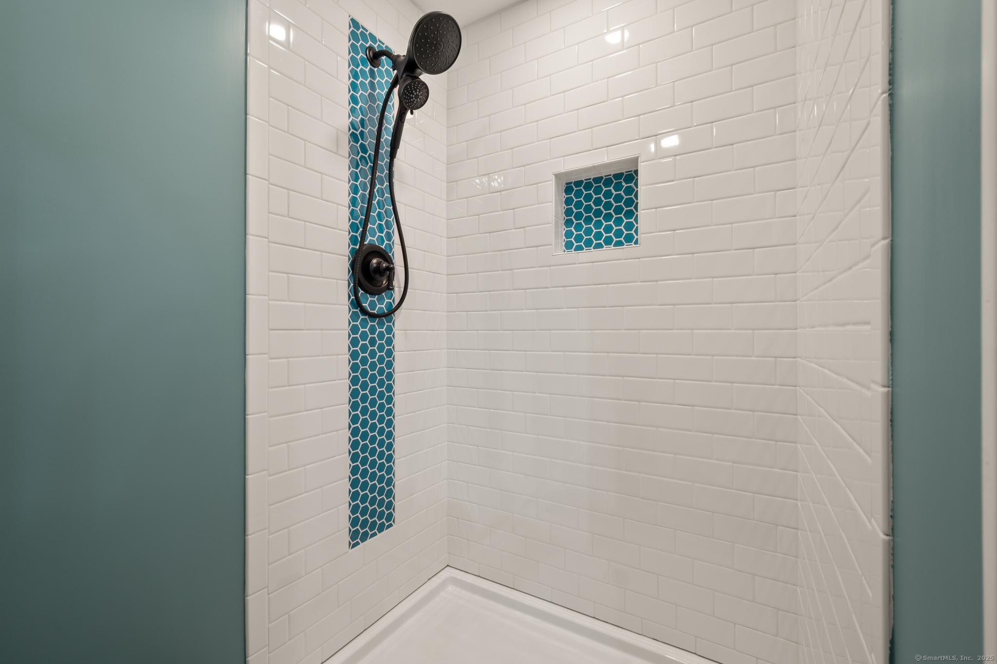 366 Woodhaven Road Glastonbury CT 06033