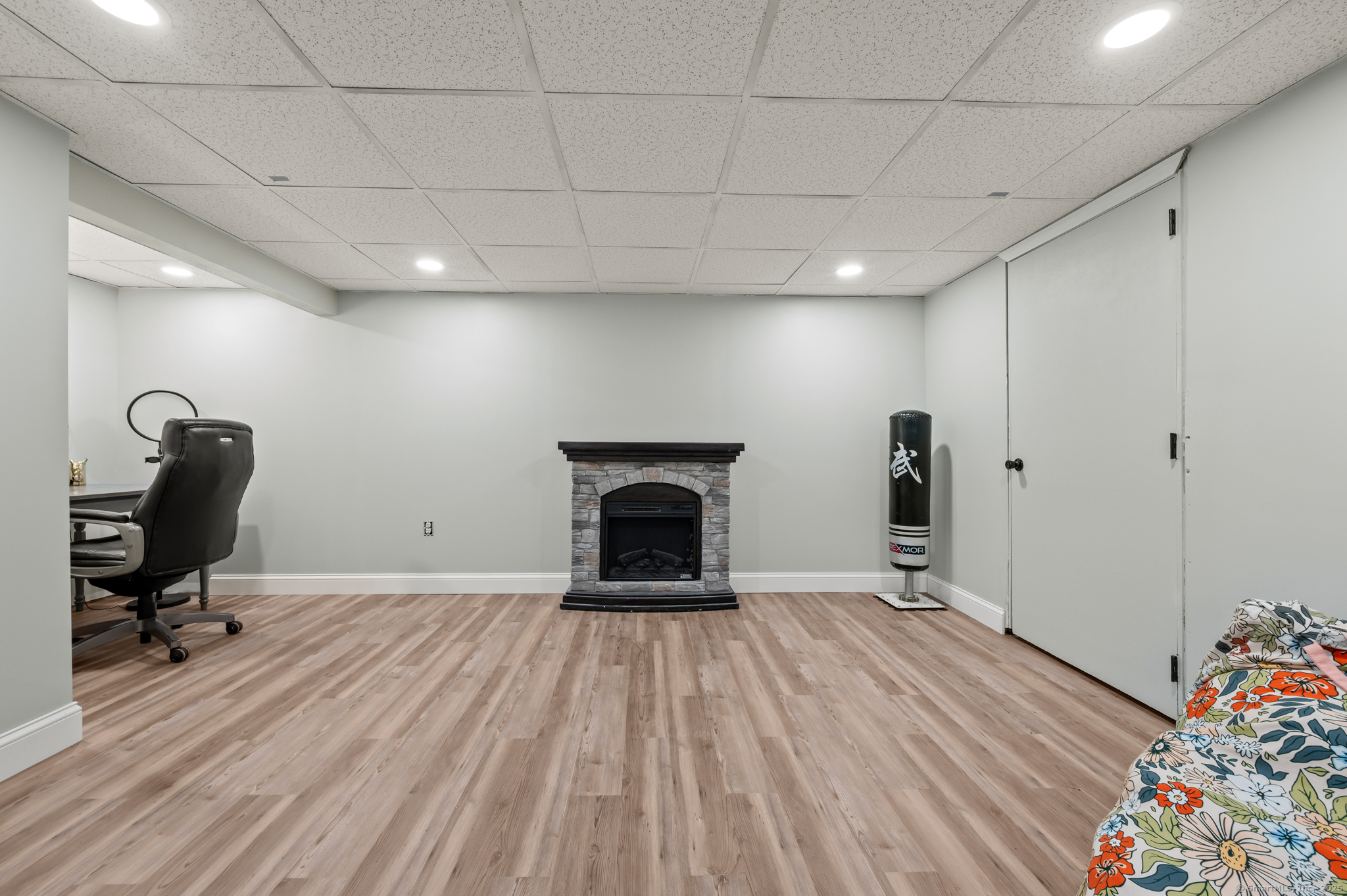 366 Woodhaven Road Glastonbury CT 06033