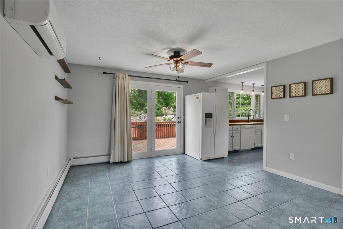 445 Windham Avenue Colchester CT 06415
