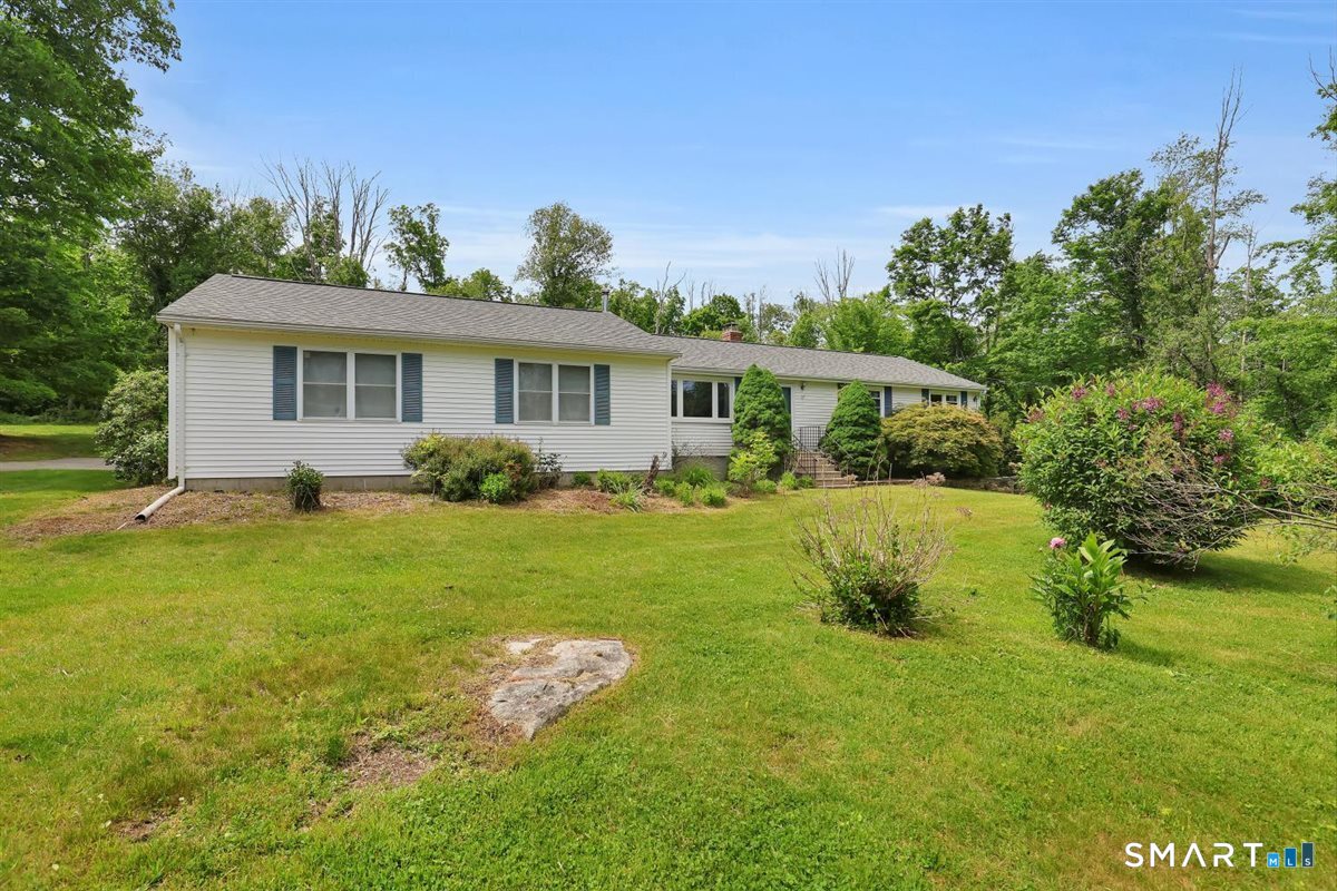 445 Windham Avenue Colchester CT 06415