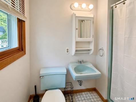 38 Lido Road Farmington CT 06085