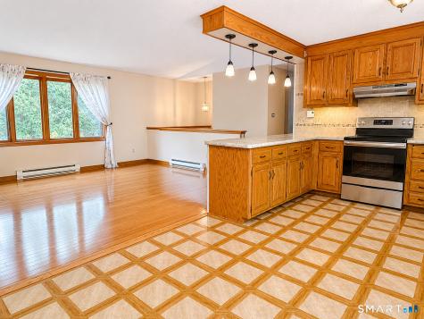38 Lido Road Farmington CT 06085