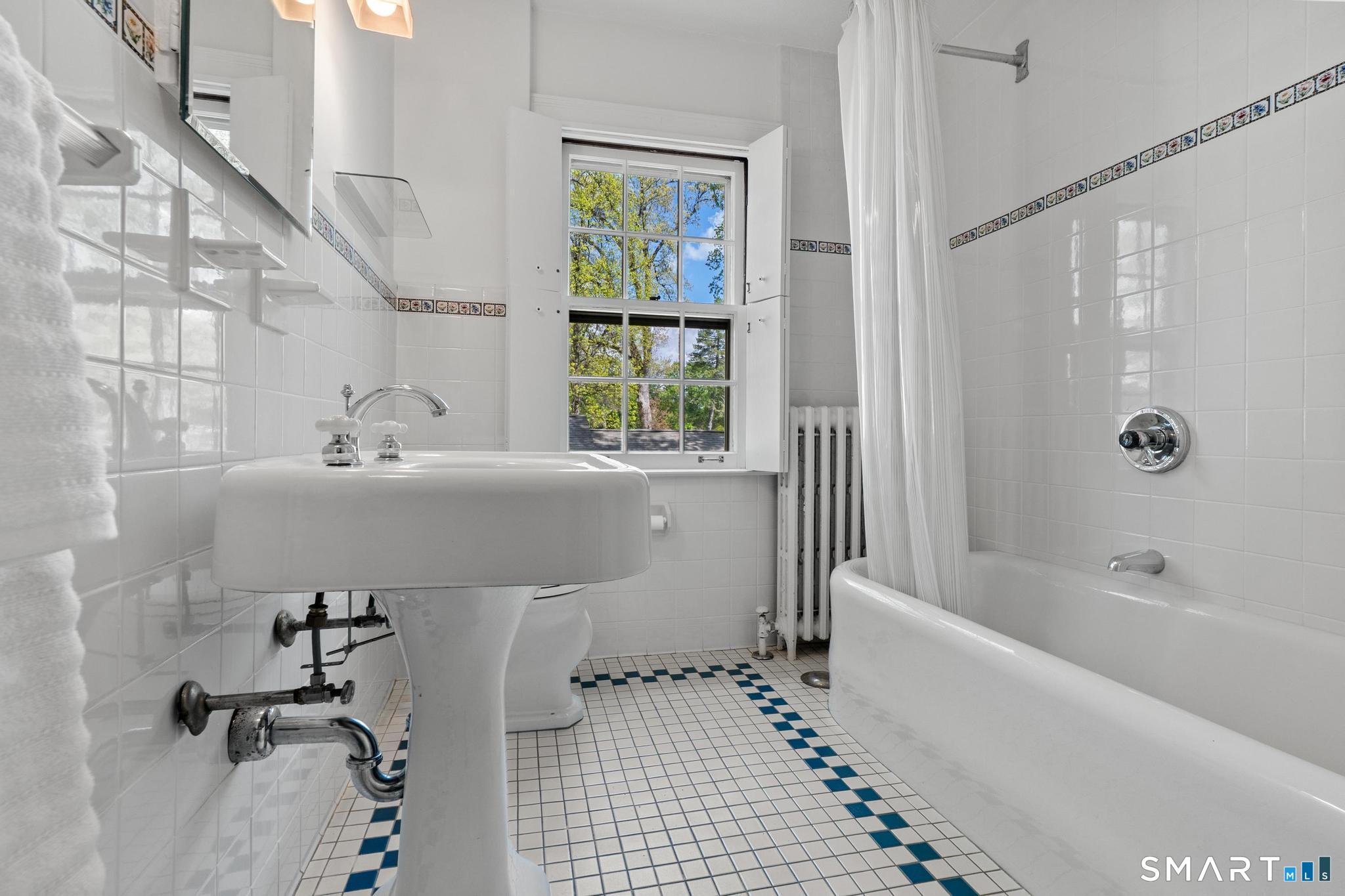 49 Arlington Road West Hartford CT 06107