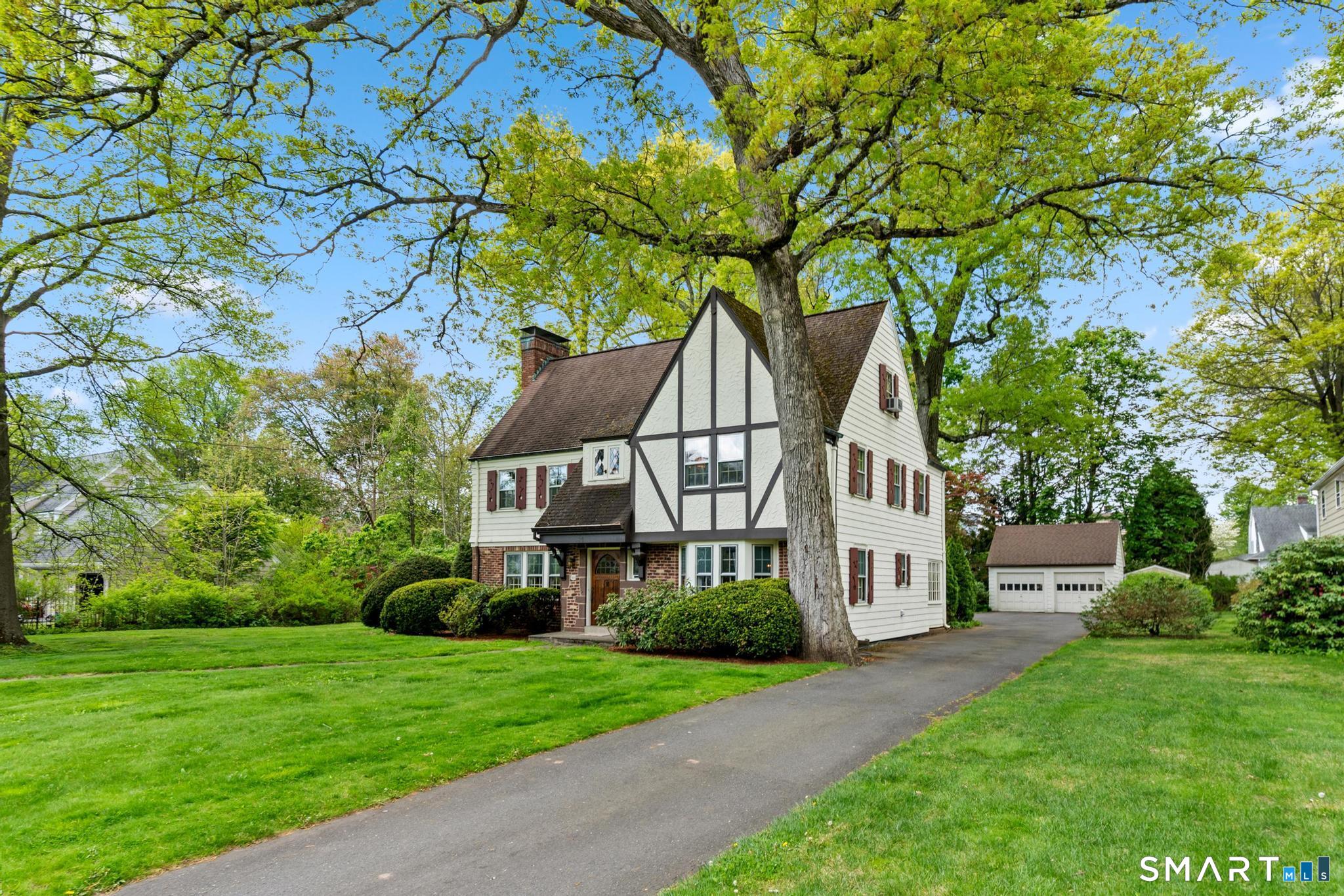 49 Arlington Road West Hartford CT 06107