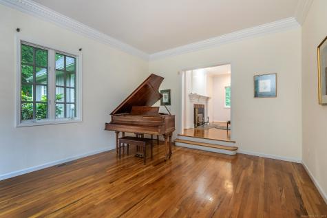 29 Diamond Lane New Milford CT 06776