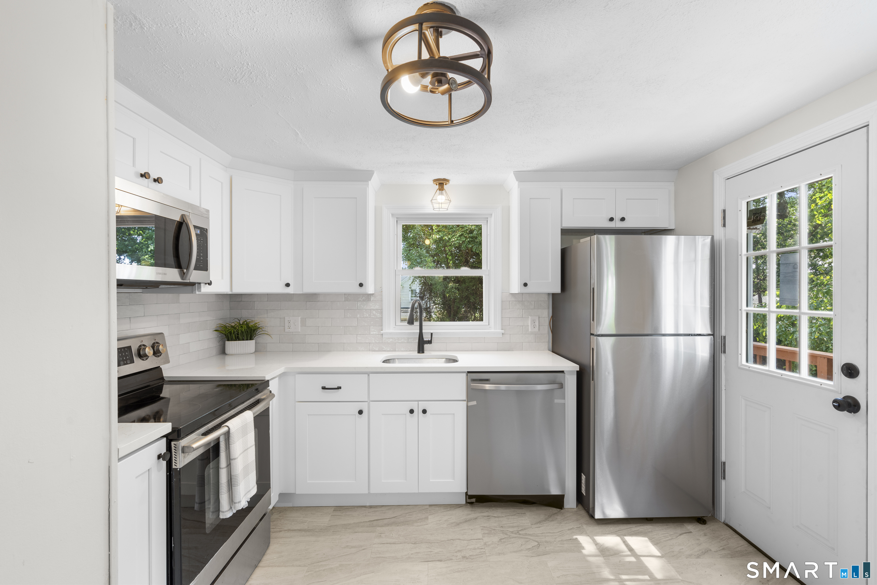 47 Hungerford Avenue Waterbury CT 06705