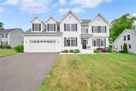 24 Devine Place Milford CT 06460