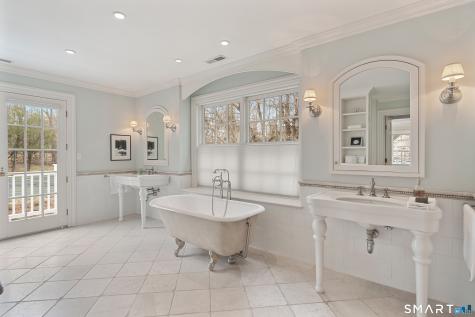 6 Cloudy Lane Darien CT 06820