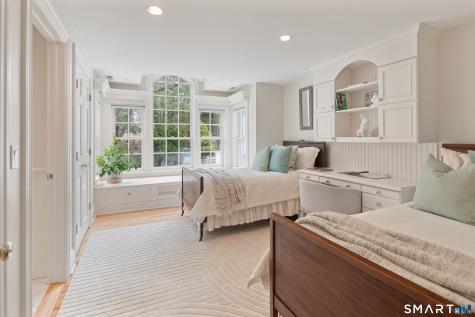 6 Cloudy Lane Darien CT 06820