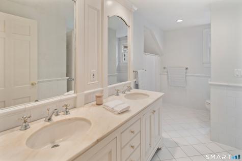 6 Cloudy Lane Darien CT 06820