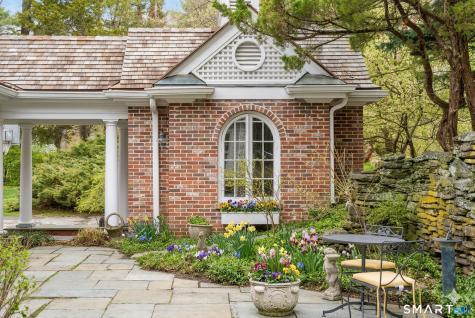6 Cloudy Lane Darien CT 06820