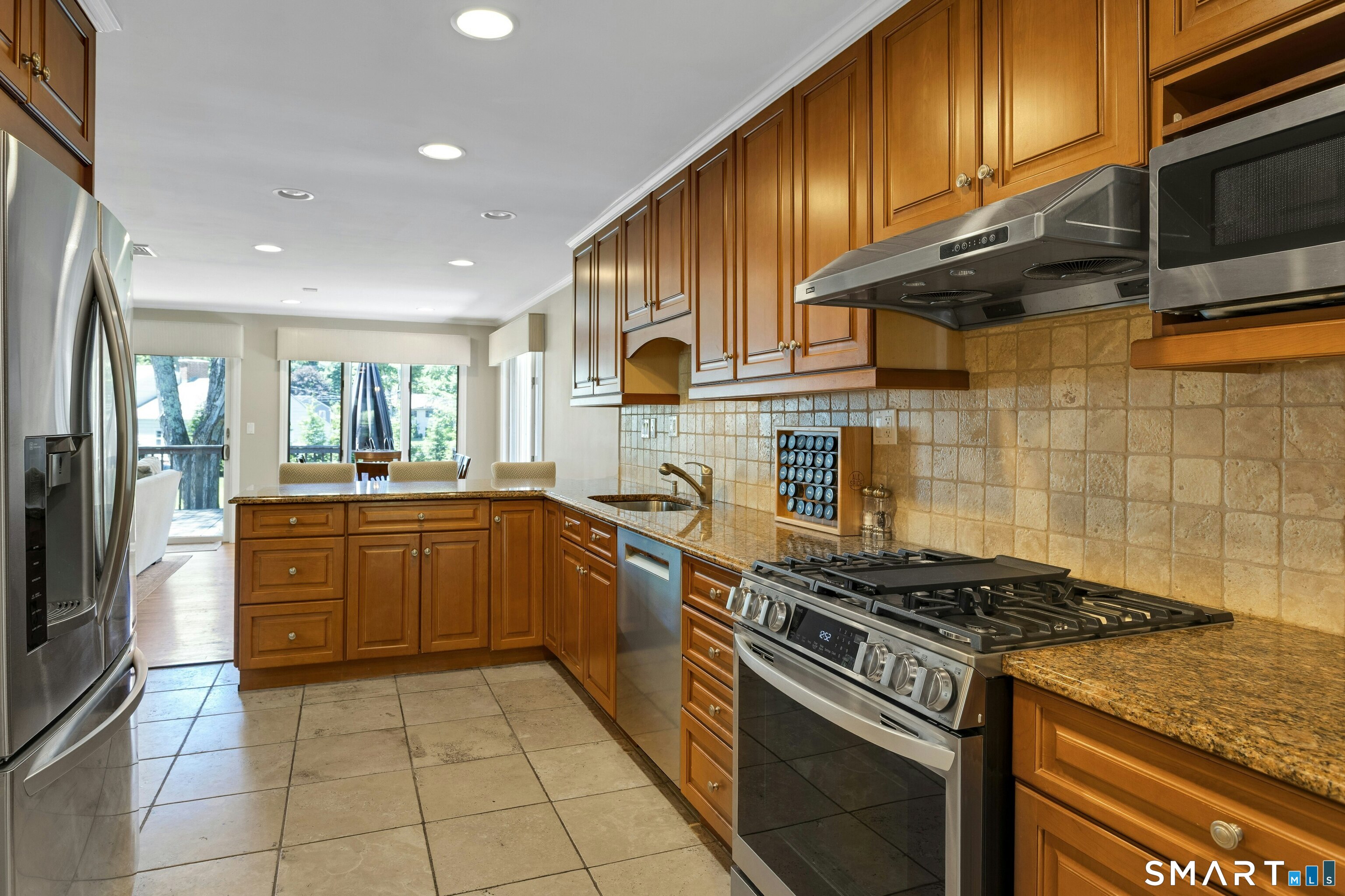104 Nutmeg Lane Stamford CT 06905
