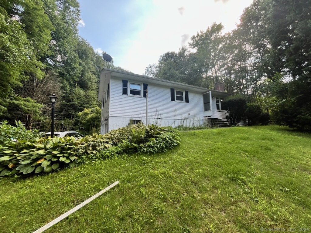31 Birdsview Avenue New Hartford CT 06057