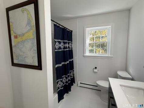 4 Chester Maine Road North Stonington CT 06359