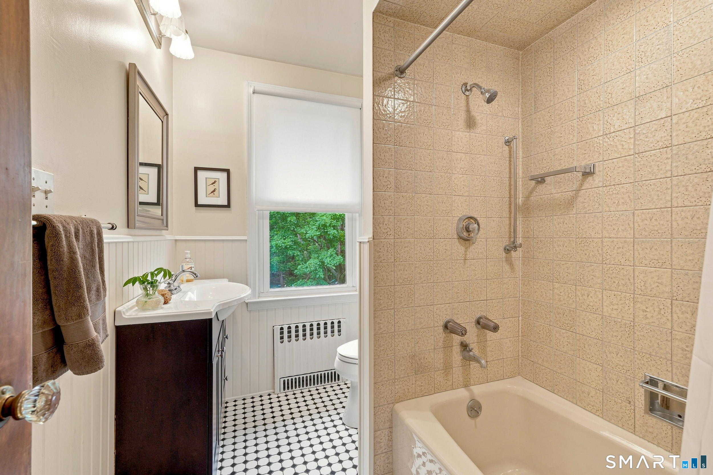 382 Yale Avenue New Haven CT 06515