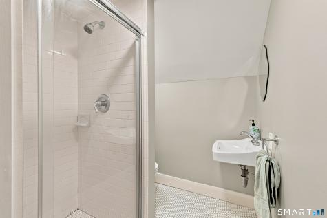 382 Yale Avenue New Haven CT 06515