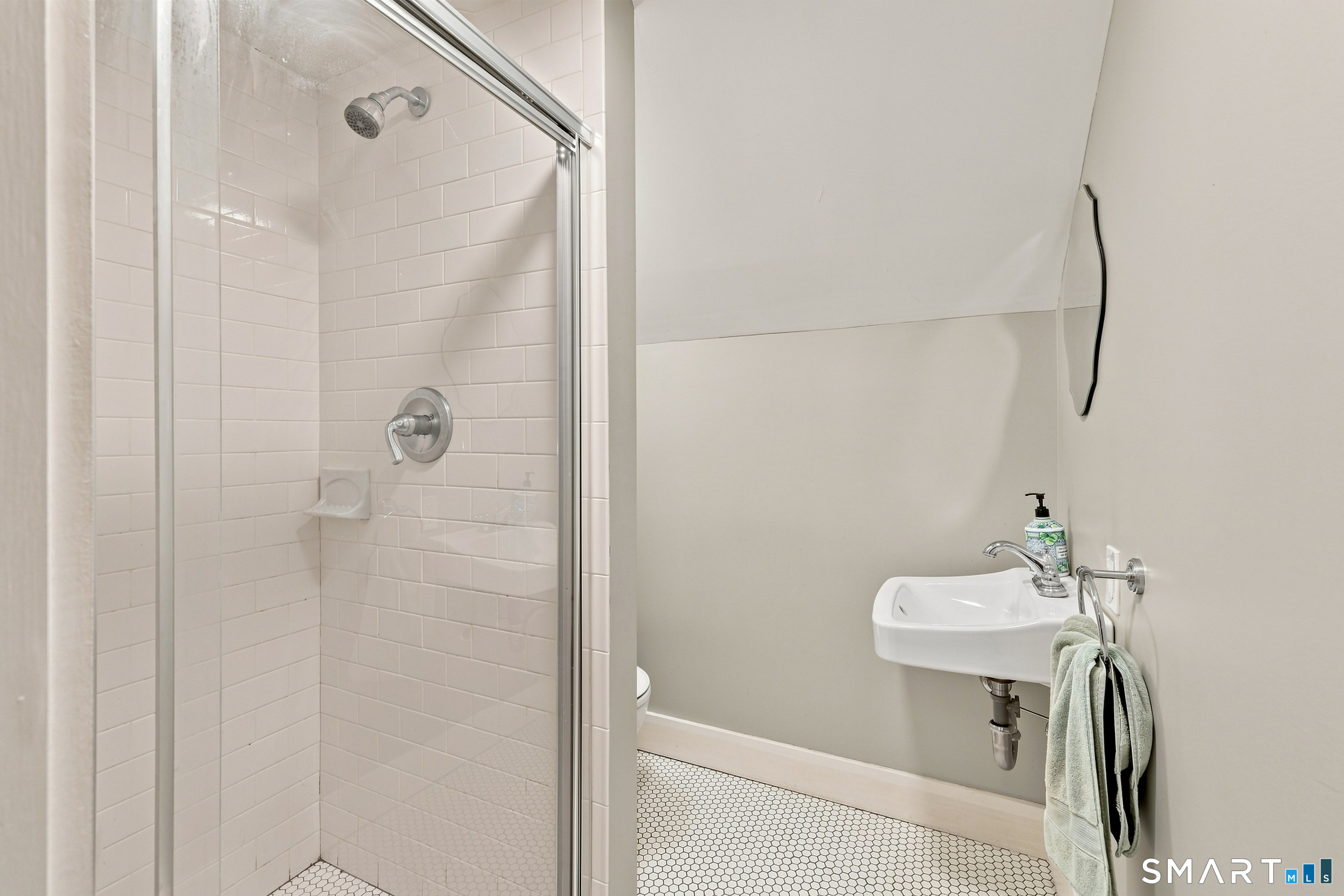 382 Yale Avenue New Haven CT 06515