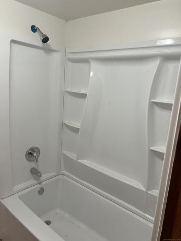 3 Boulder Creek Road Newtown CT 06470