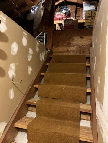 3 Boulder Creek Road Newtown CT 06470