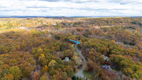 3 Boulder Creek Road Newtown CT 06470