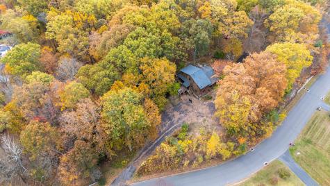 3 Boulder Creek Road Newtown CT 06470