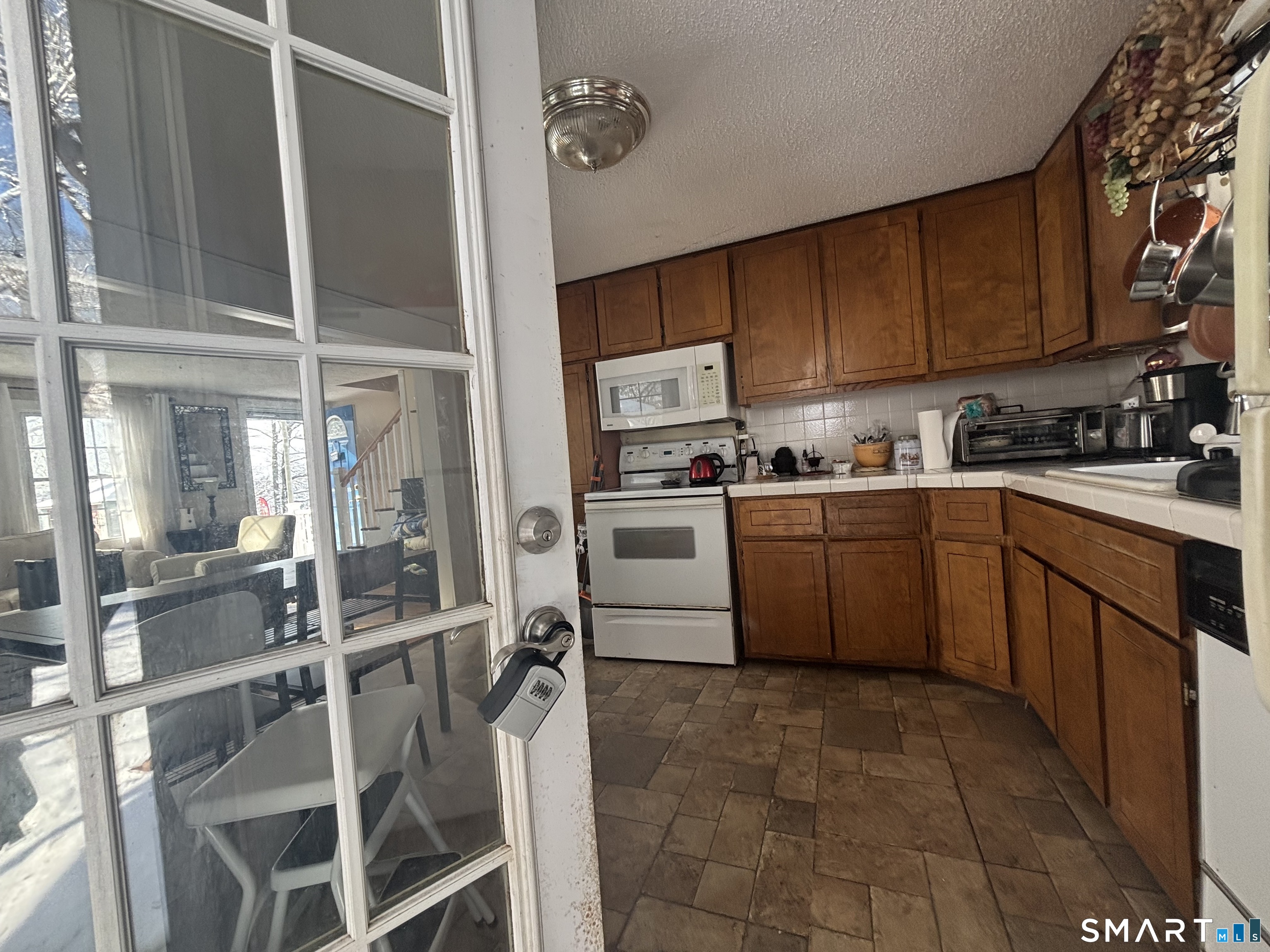 222 Mountain Road Ellington CT 06029