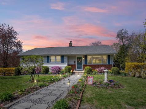 72 Lockwood Drive Watertown CT 06795