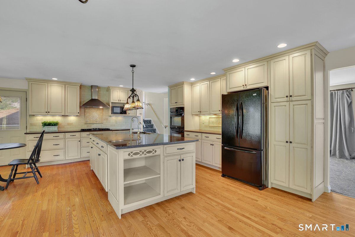 5 Arlington North Street Meriden CT 06450