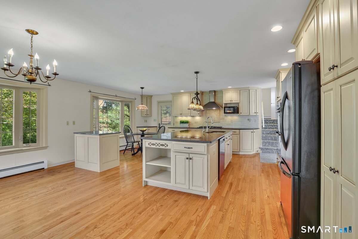 5 Arlington North Street Meriden CT 06450
