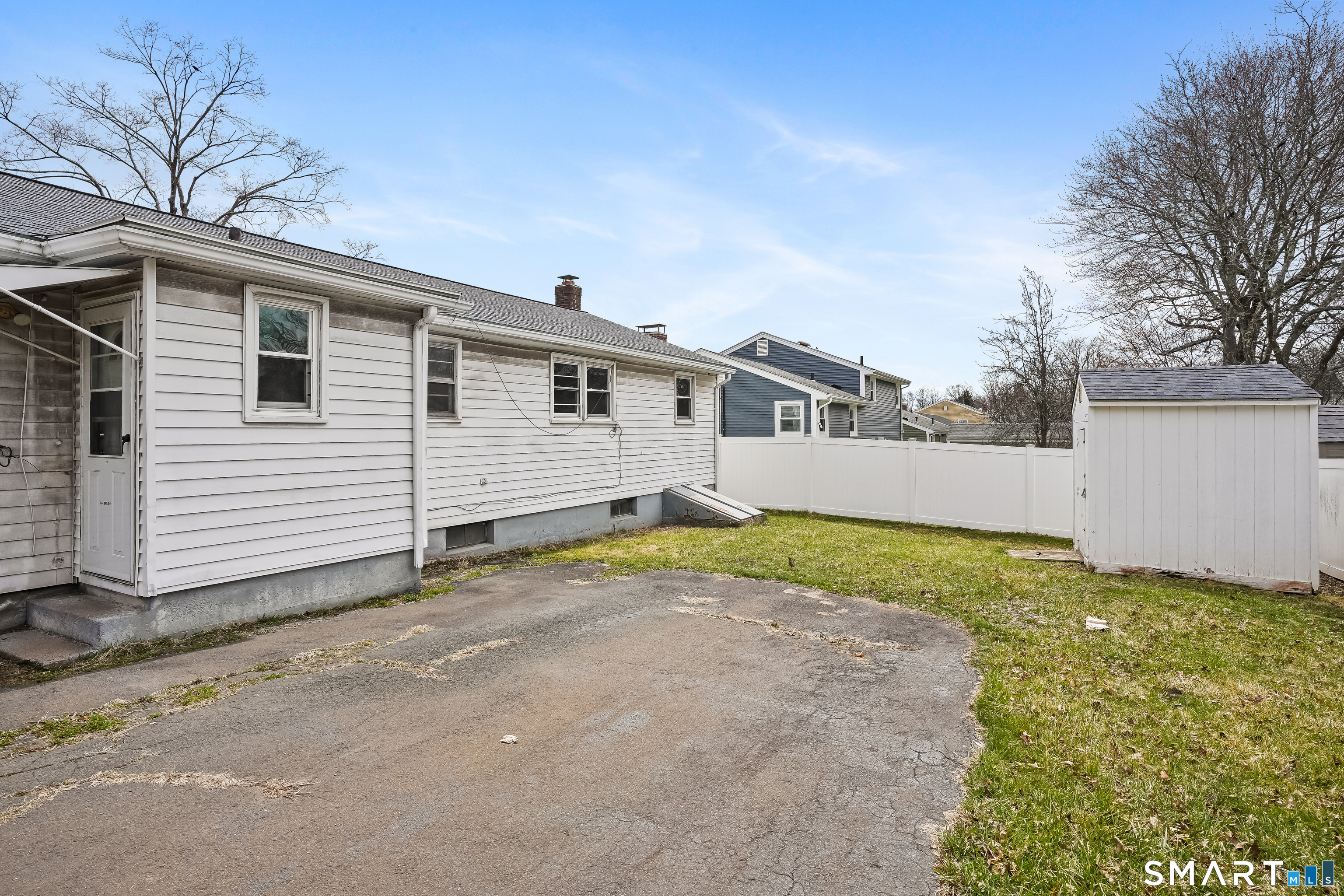 1 Brussels Avenue Wethersfield CT 06109