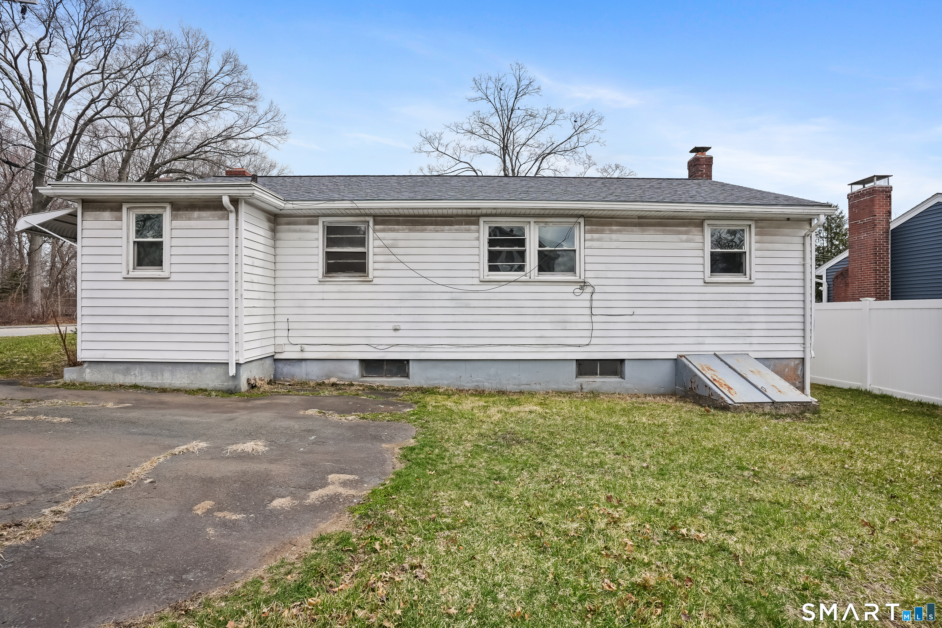 1 Brussels Avenue Wethersfield CT 06109