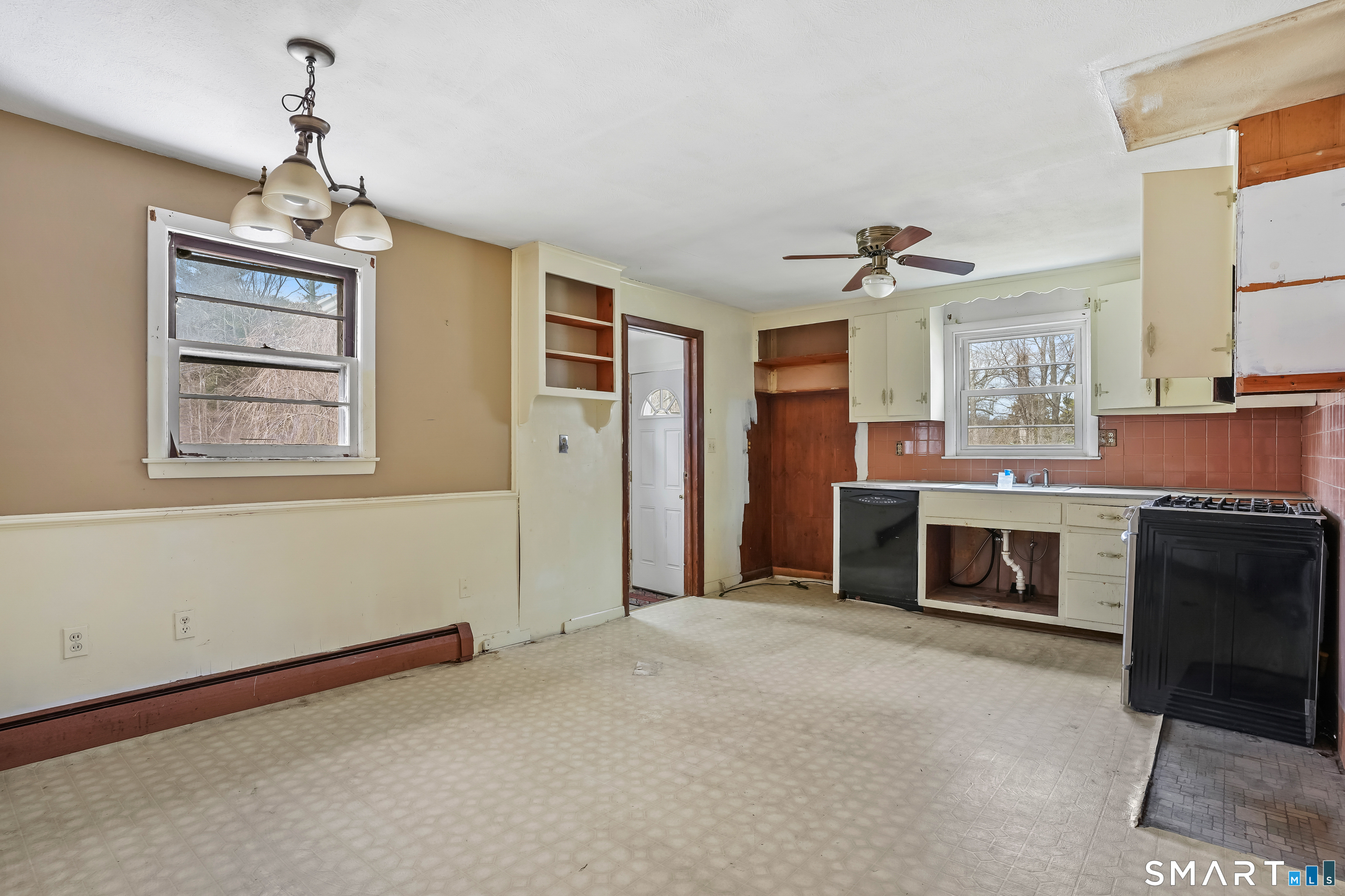 1 Brussels Avenue Wethersfield CT 06109