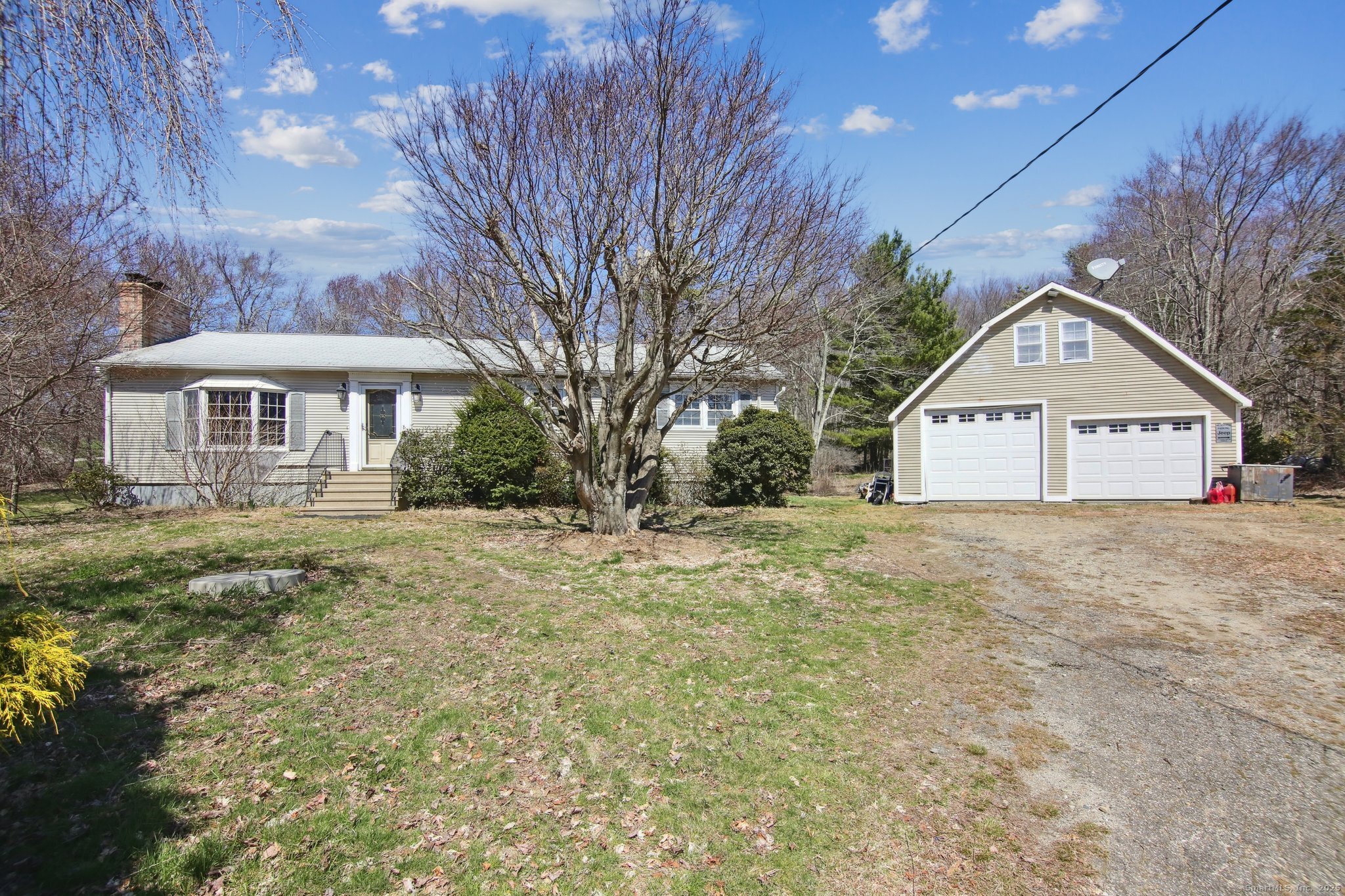 27 Meehan Road Woodstock CT 06281