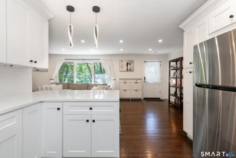 27 Winchester Drive Shelton CT 06484