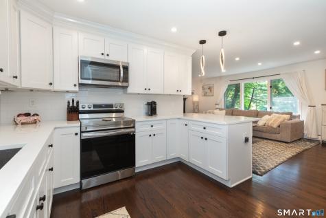 27 Winchester Drive Shelton CT 06484