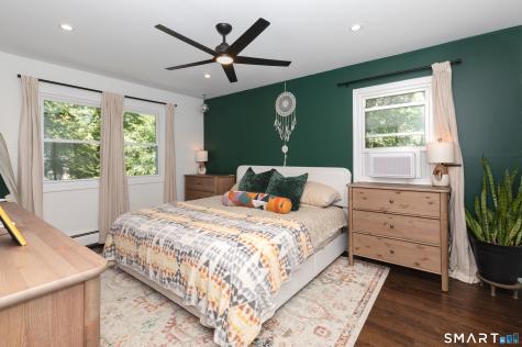 27 Winchester Drive Shelton CT 06484
