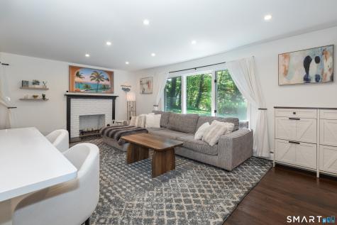 27 Winchester Drive Shelton CT 06484