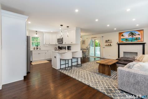 27 Winchester Drive Shelton CT 06484