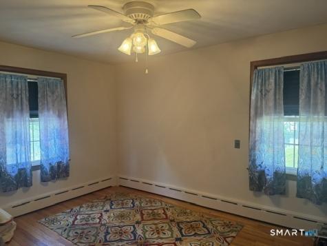 62 South Street Windsor Locks CT 06096