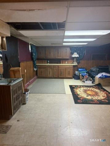 62 South Street Windsor Locks CT 06096