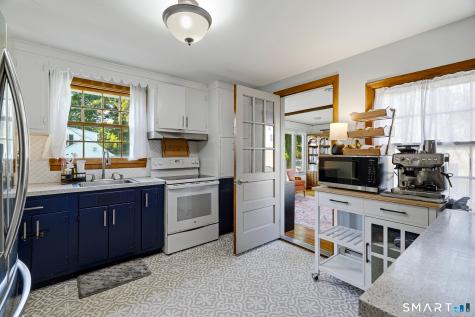 10 Lambert Drive Norwich CT 06360