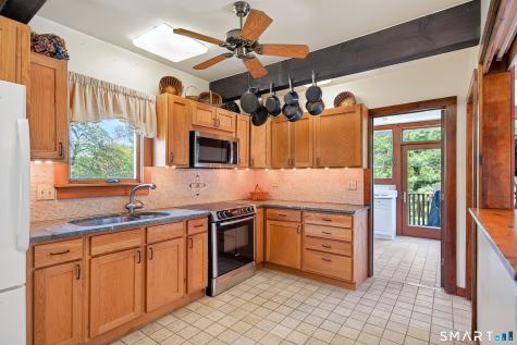 1 Deer Run New Fairfield CT 06812