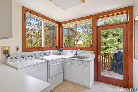 1 Deer Run New Fairfield CT 06812