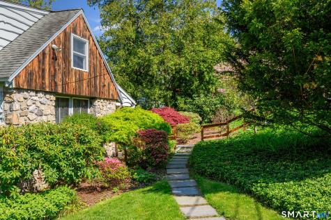 1 Deer Run New Fairfield CT 06812